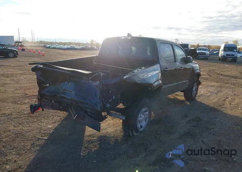 2023 Toyota Tacoma Sr V6 z USA, uszkodzony, nr VIN 3TMCZ5AN5PM595199
